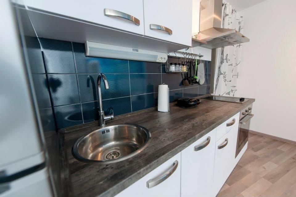 Apartman Puzzle 罗维尼 外观 照片